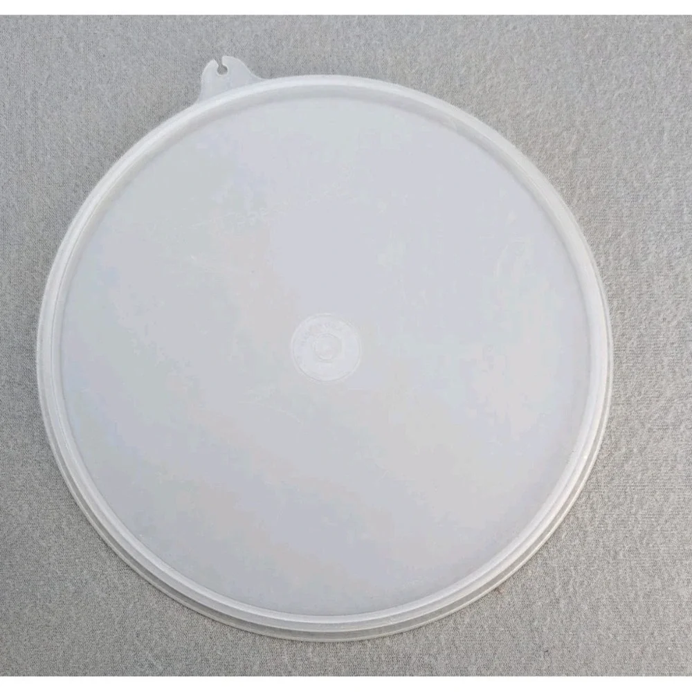 Vintage Tupperware 608-13 Divided Snack Relish Serving Tray with‎ Lid White
